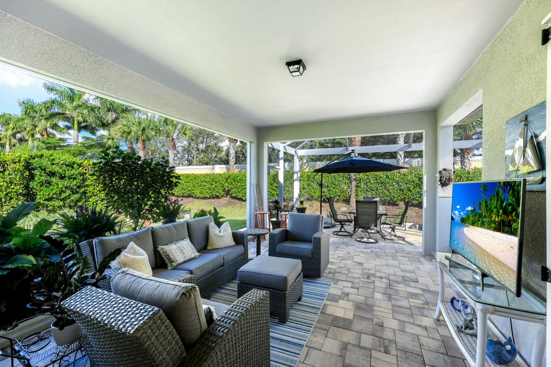 20001 Parrot Key Ct, Estero, FL 33928