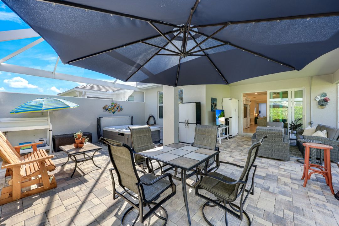 20001 Parrot Key Ct, Estero, FL 33928