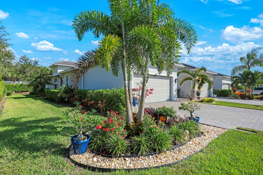 20001 Parrot Key Ct, Estero, FL 33928