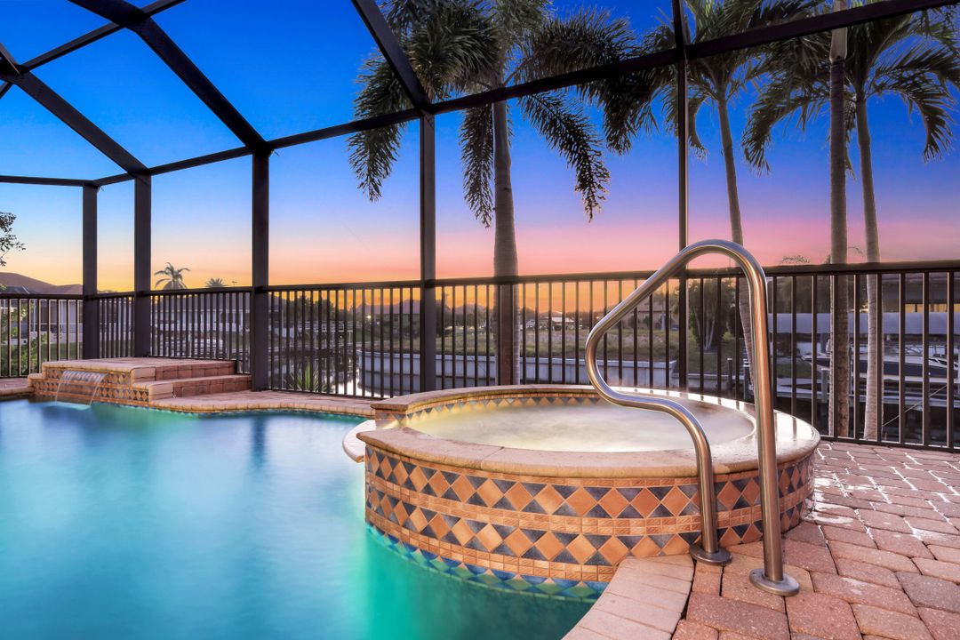 2832 SW 17th Ave, Cape Coral, FL 33914