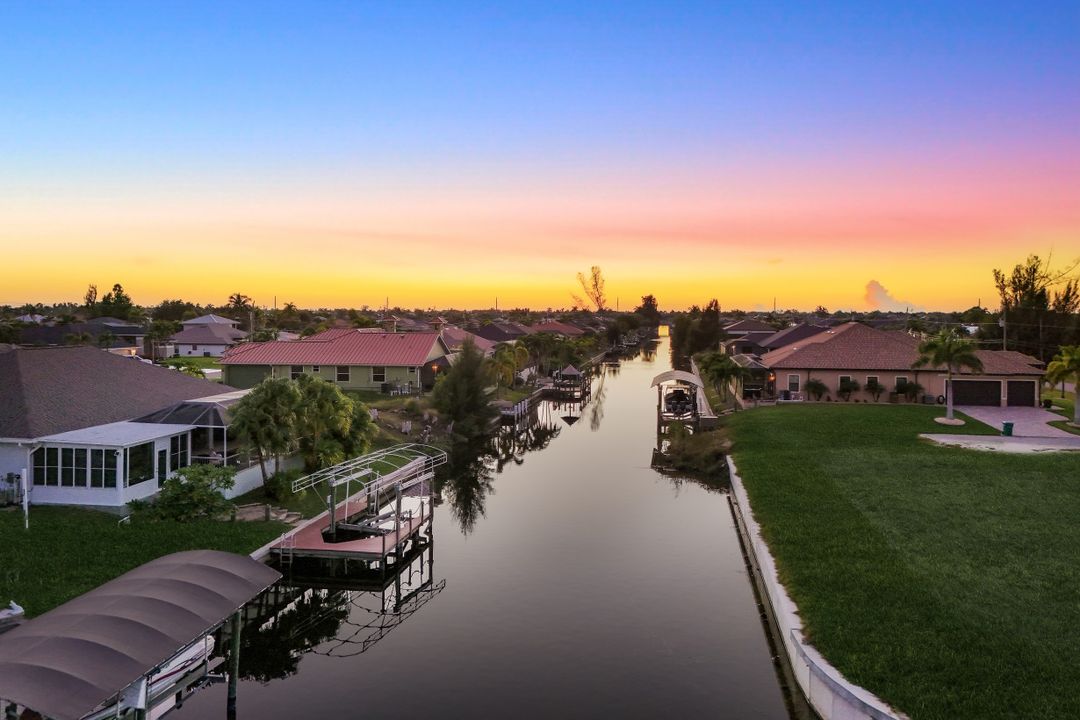 2832 SW 17th Ave, Cape Coral, FL 33914