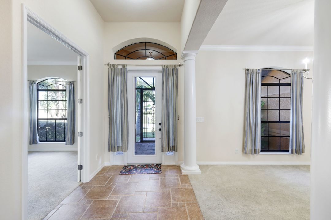 2832 SW 17th Ave, Cape Coral, FL 33914