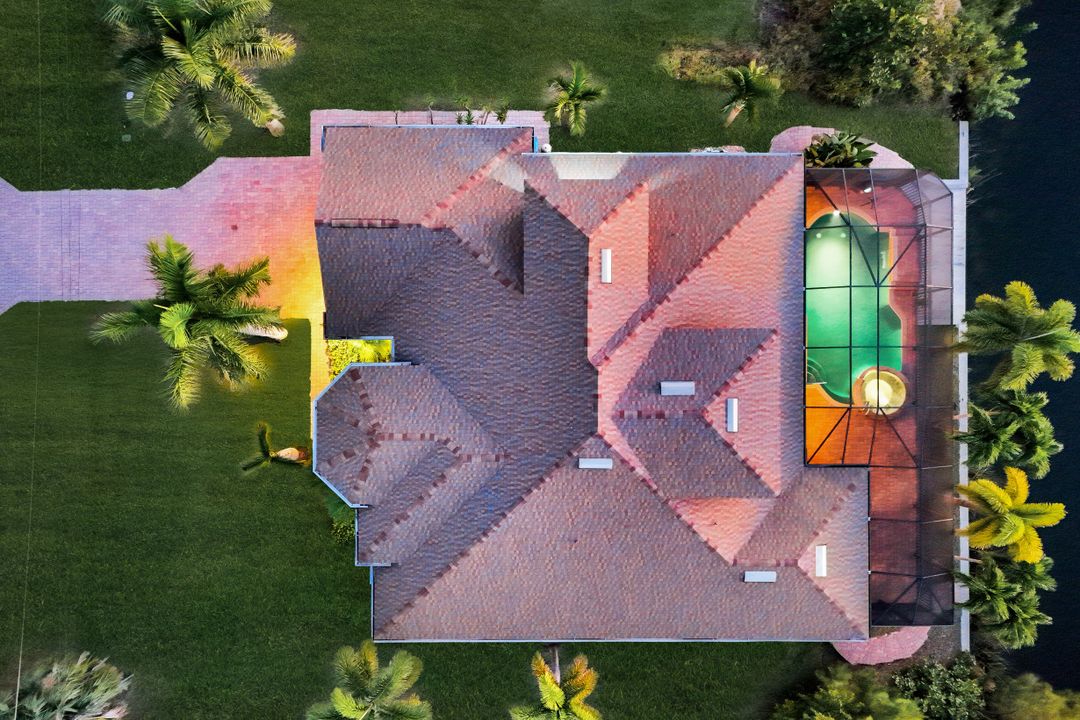 2832 SW 17th Ave, Cape Coral, FL 33914