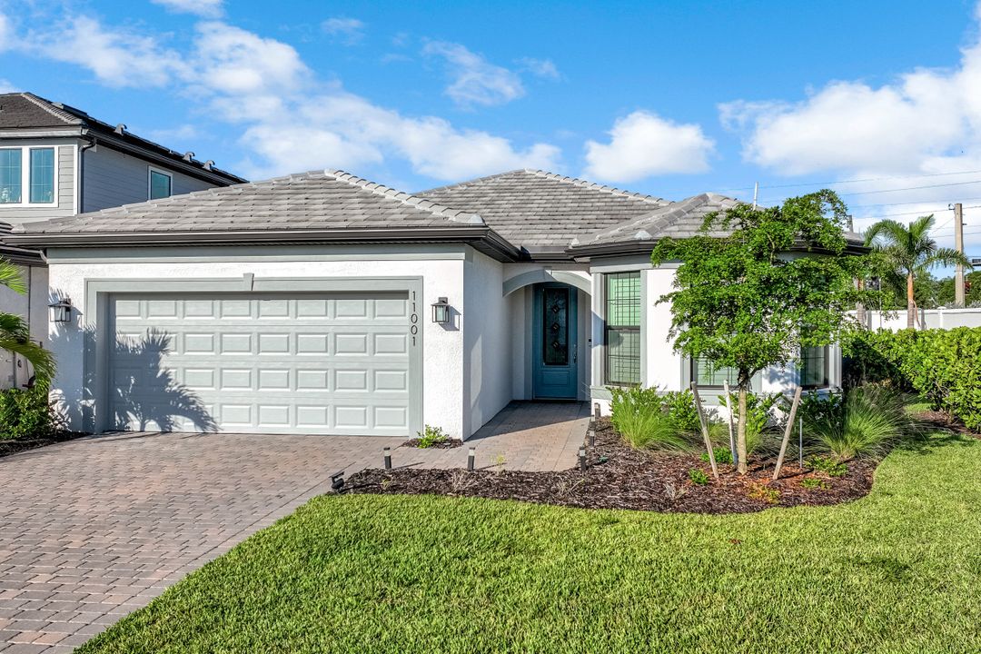 11001 Addison Lk Cir, Fort Myers, FL 33966