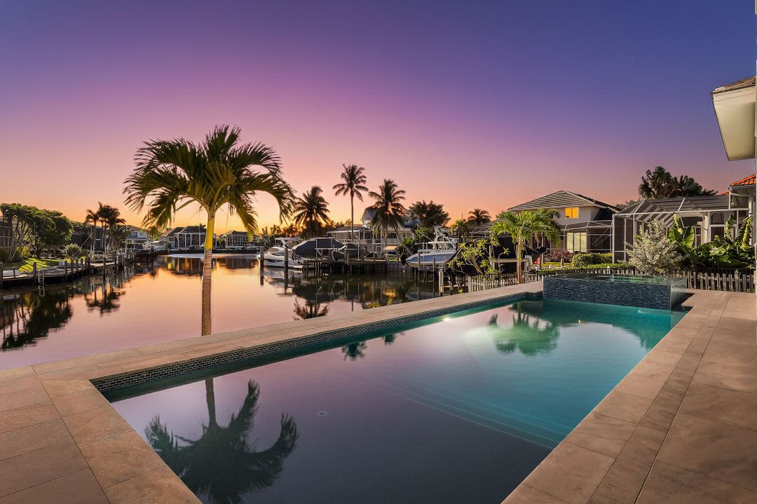 713 Nautilus Ct, Marco Island, FL 34145