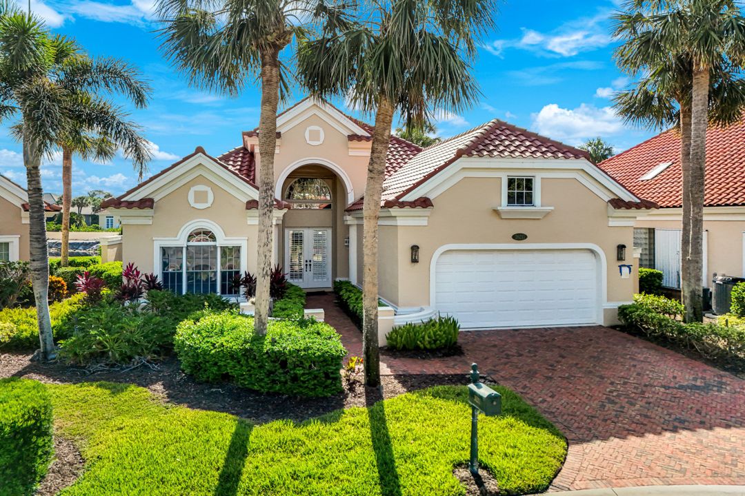 26211 Siena Dr, Bonita Springs, FL 34134
