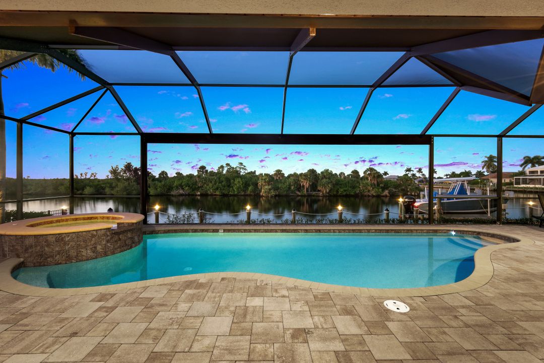 4223 NW 13th St, Cape Coral, FL 33993