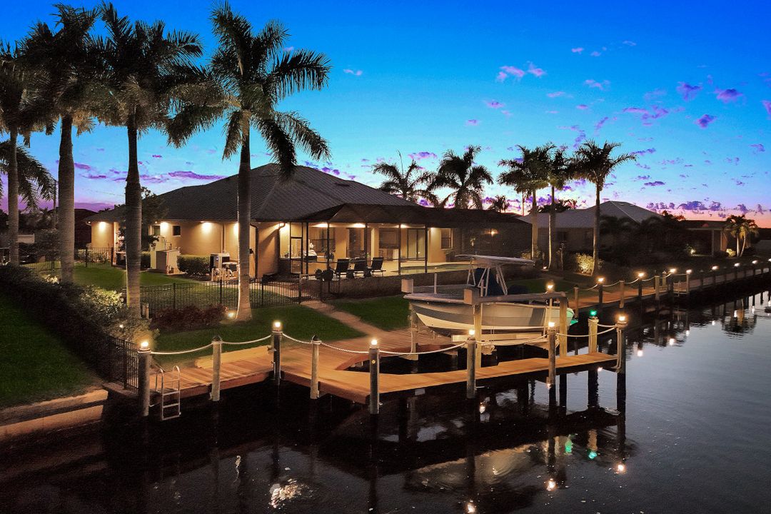 4223 NW 13th St, Cape Coral, FL 33993