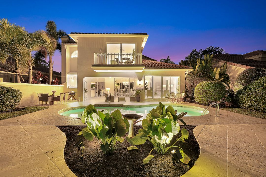 211 Via Napoli, Naples, FL 34105