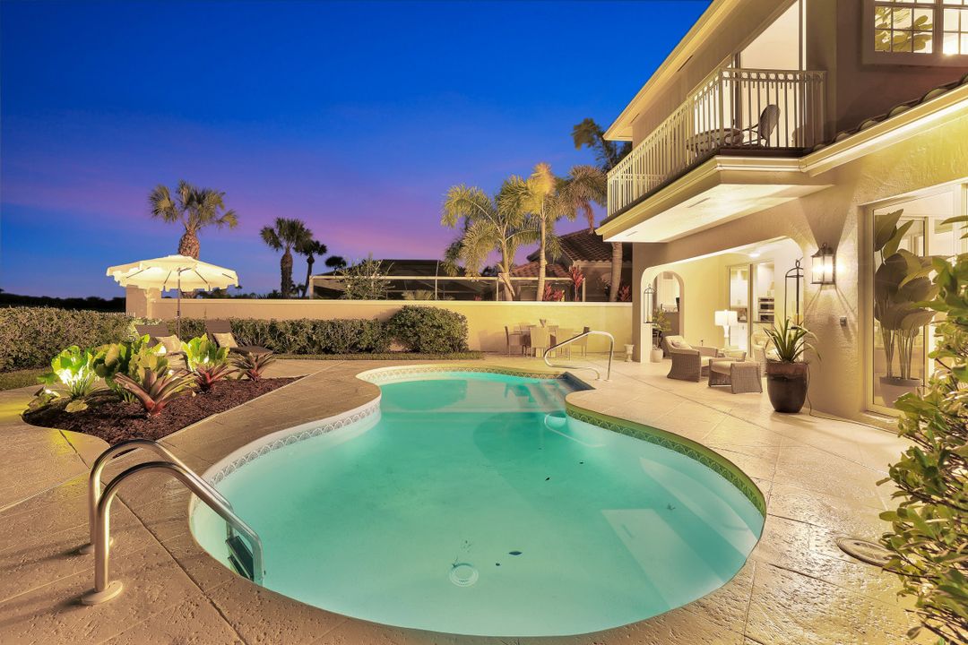 211 Via Napoli, Naples, FL 34105