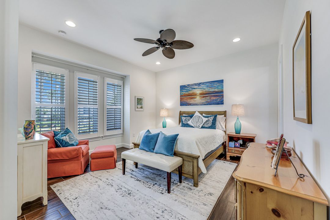 4964 Andros Dr, Naples, FL 34113