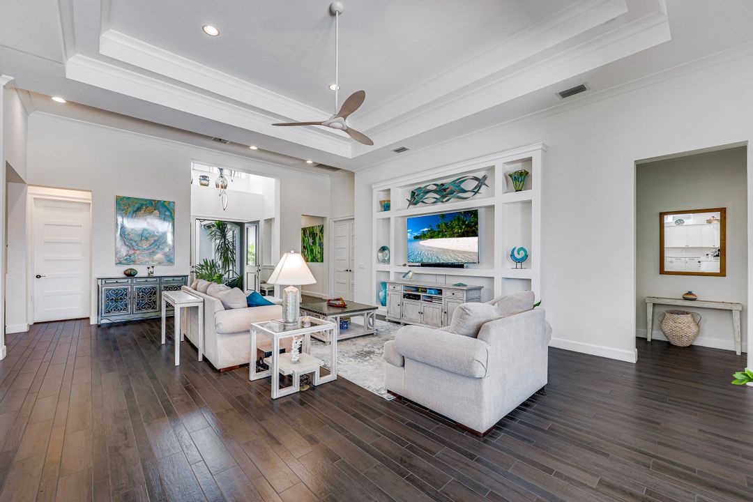 4964 Andros Dr, Naples, FL 34113