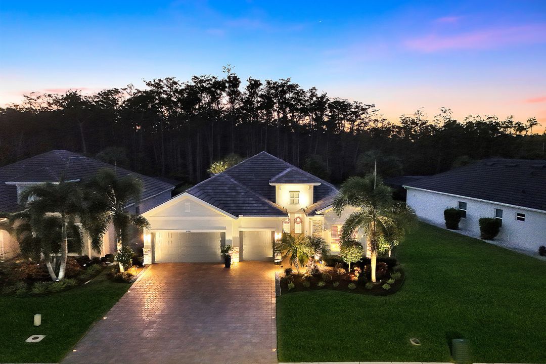 14841 Blue Bay Cir, Miromar Lakes, FL 33913