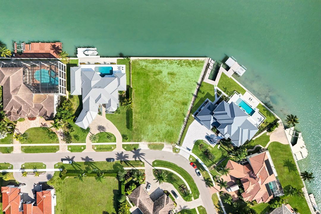 995 Caxambas Dr, Marco Island, FL 34145