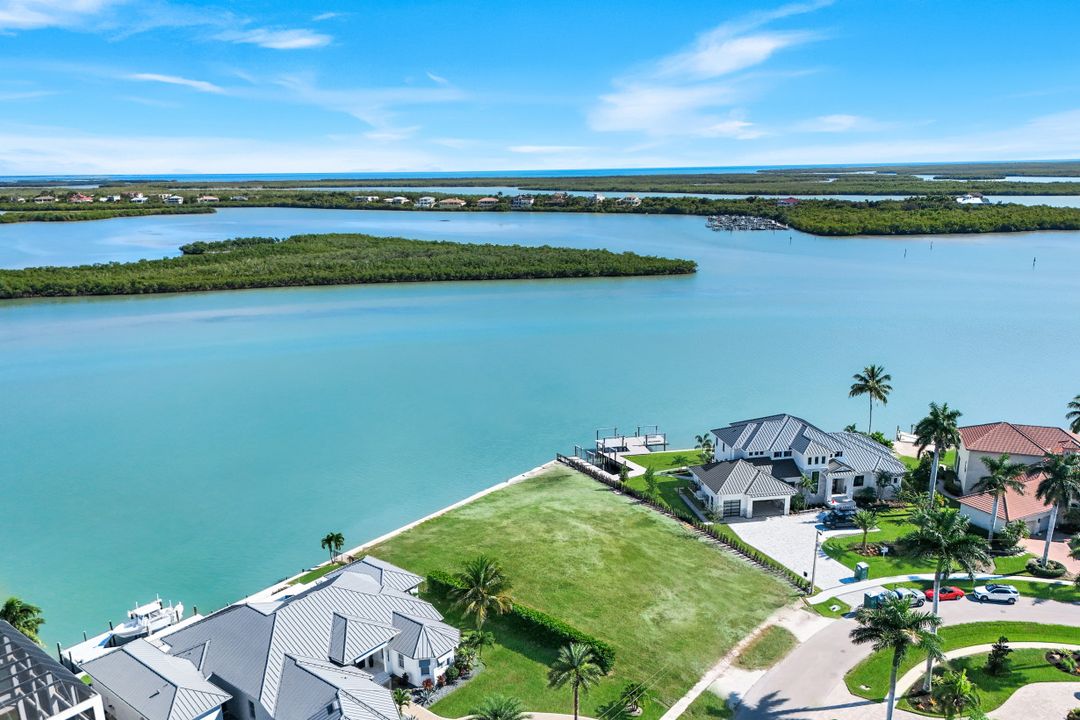 995 Caxambas Dr, Marco Island, FL 34145