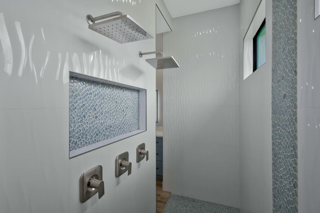 1909 NW 32nd Ct, Cape Coral, FL 33993