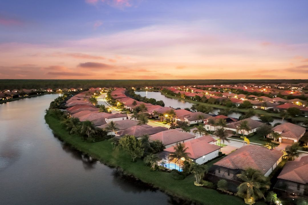 28126 Edenderry Ct, Bonita Springs, FL 34135