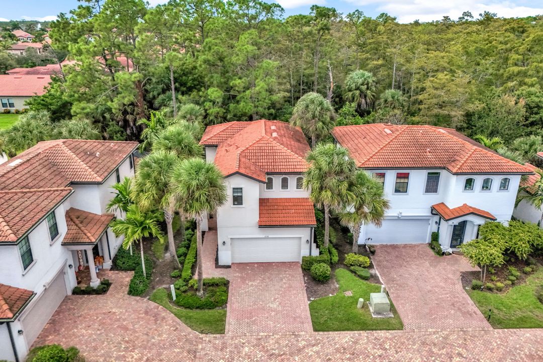 1178 Genovesa Ct, Naples, FL 34113
