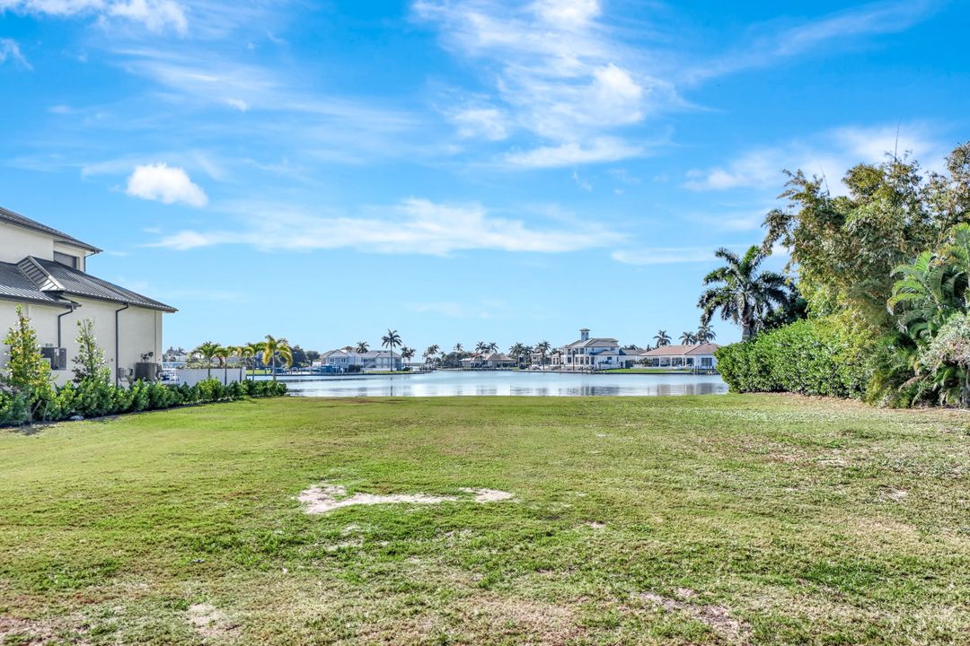 1741 Ludlow Rd, Marco Island, FL 34145