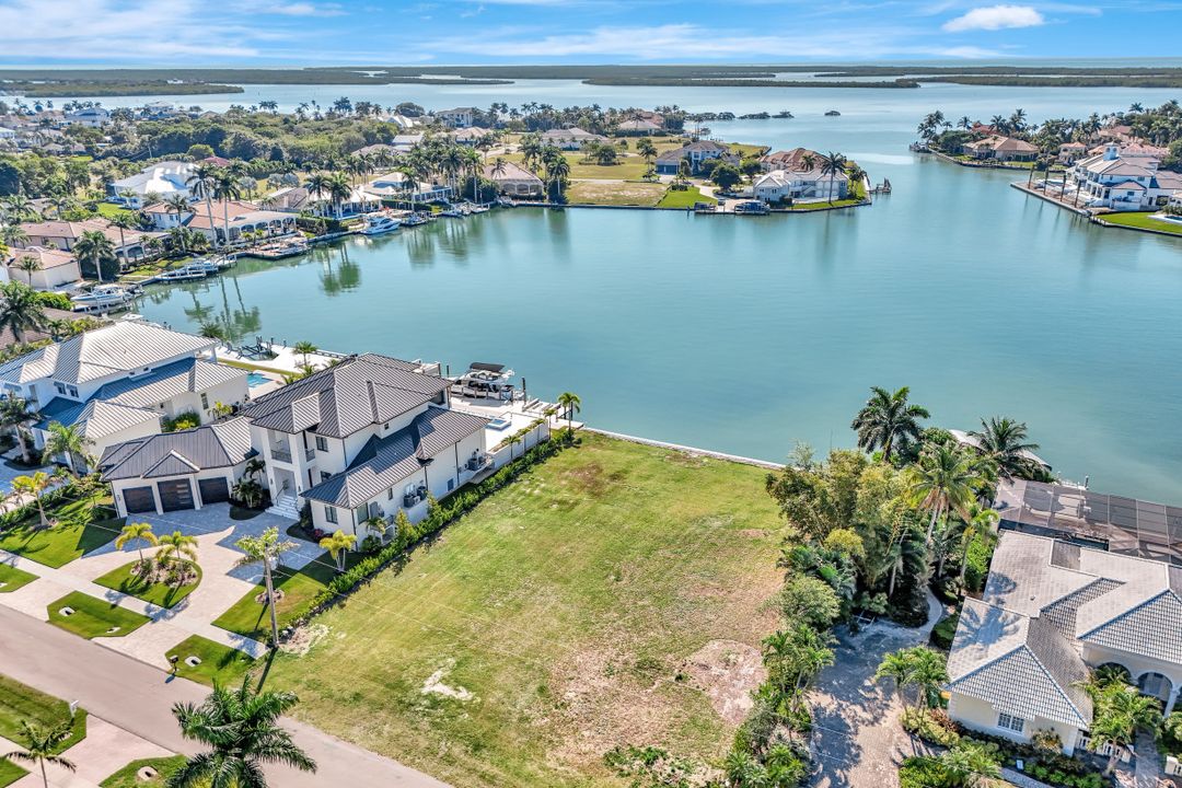 1741 Ludlow Rd, Marco Island, FL 34145