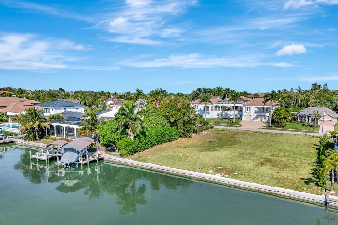 1741 Ludlow Rd, Marco Island, FL 34145