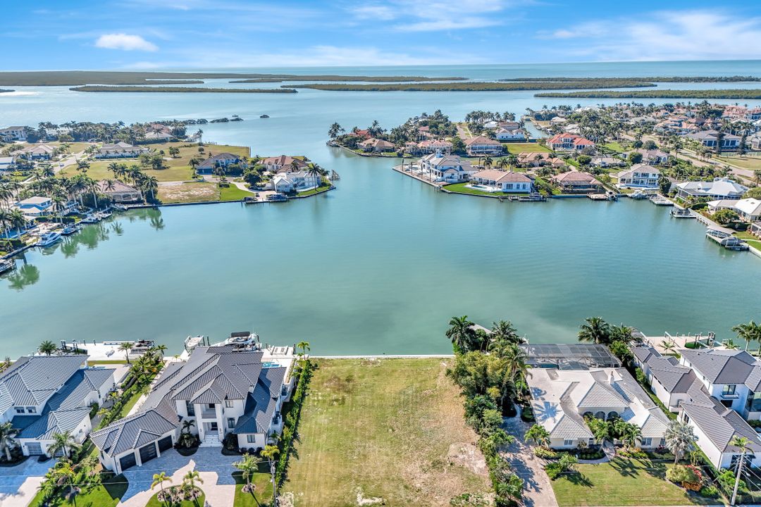 1741 Ludlow Rd, Marco Island, FL 34145