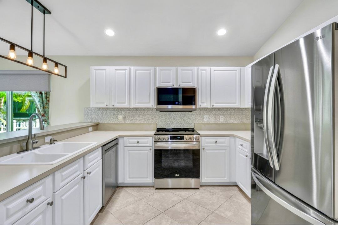 15645 Beachcomber Ave, Fort Myers, FL 33908