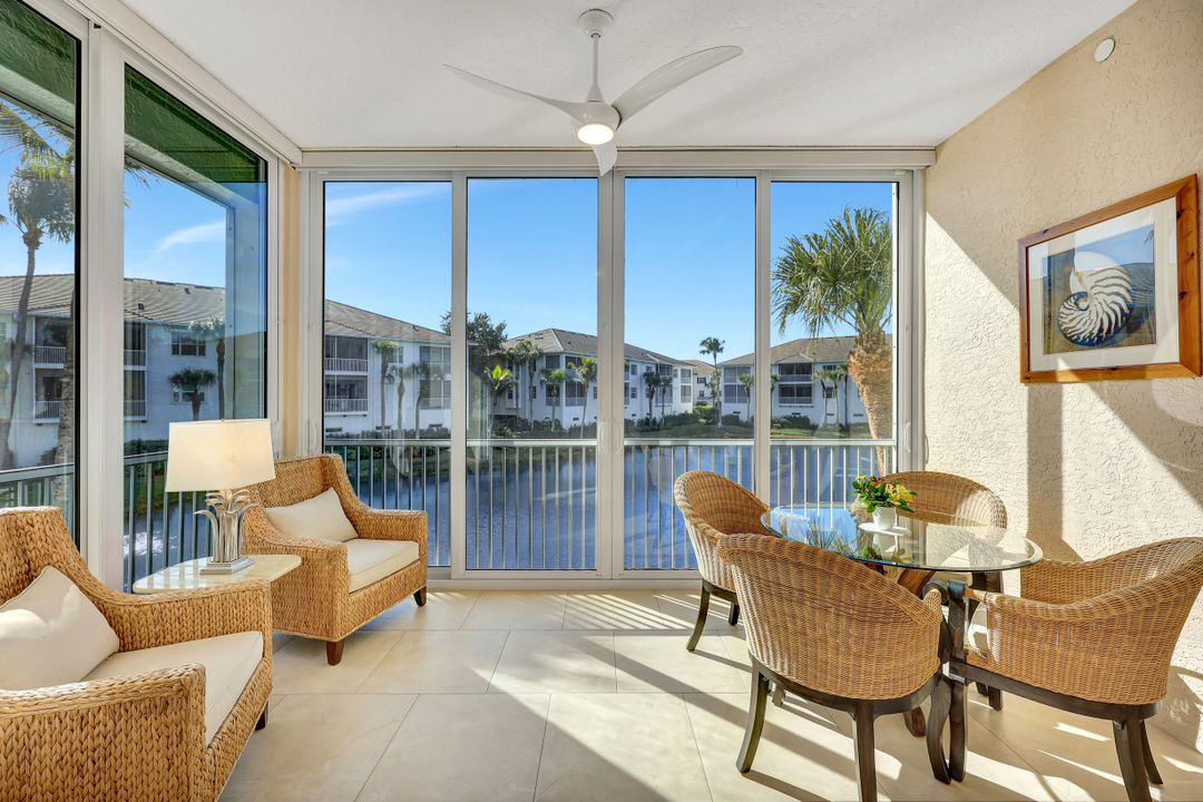 805 Bentwater Cir #101, Naples, FL 34108