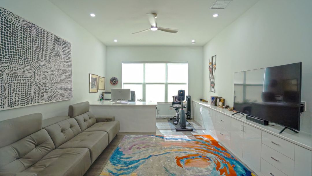 12083 Azalea Wy, Naples, FL 34120