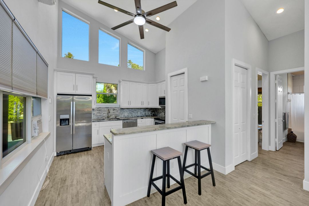 5630 Copper Leaf Ln, Naples, FL 34116