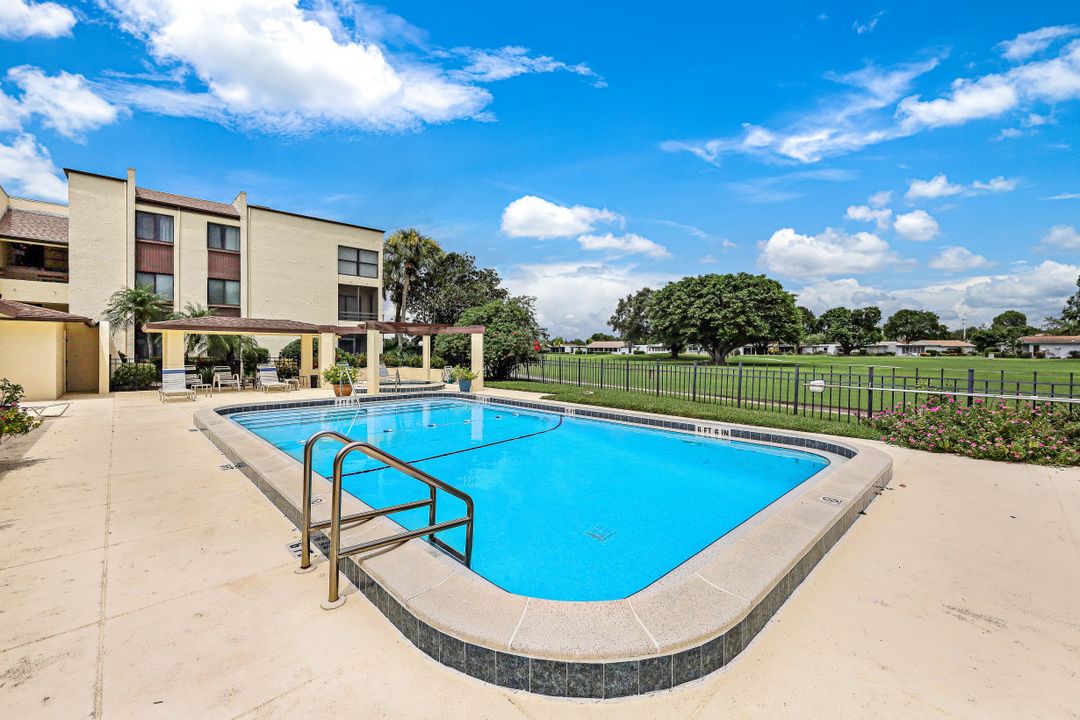 3655 Boca Ciega Dr #106, Naples, FL 34112