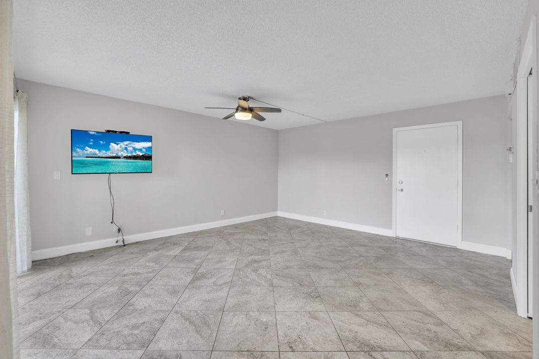 3655 Boca Ciega Dr #106, Naples, FL 34112