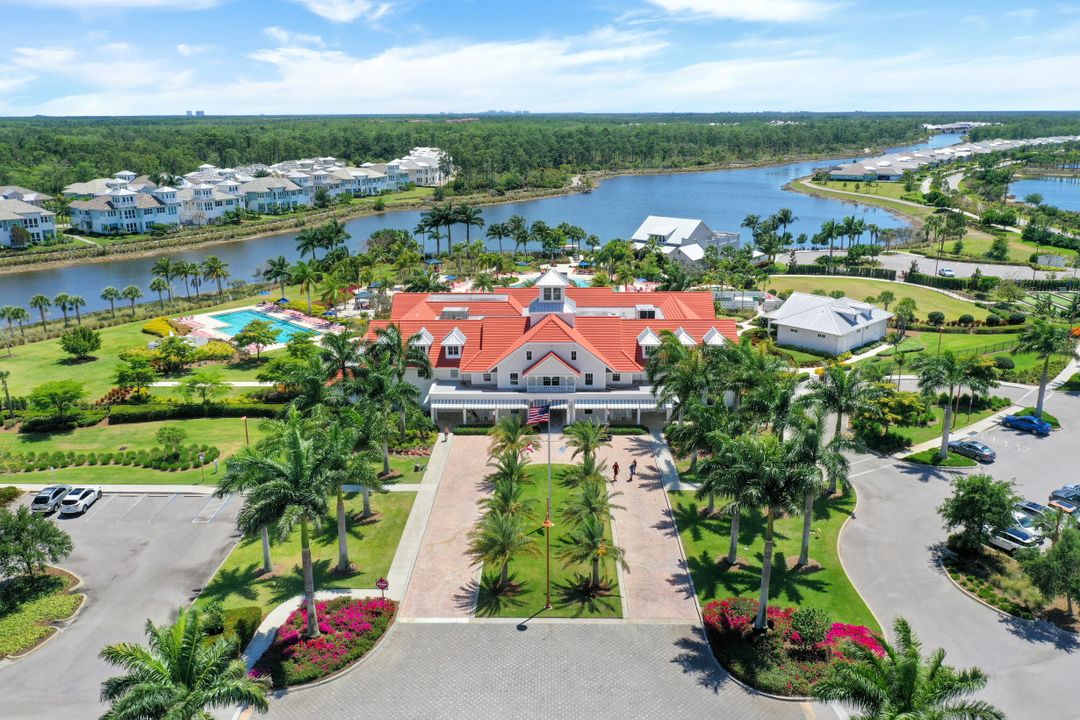 5802 Haiti Dr, Naples, FL 34112