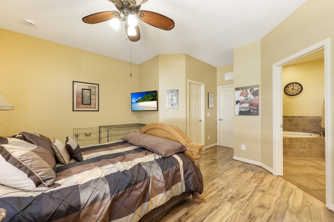 3014 SW 9th Pl, Cape Coral, FL 33914