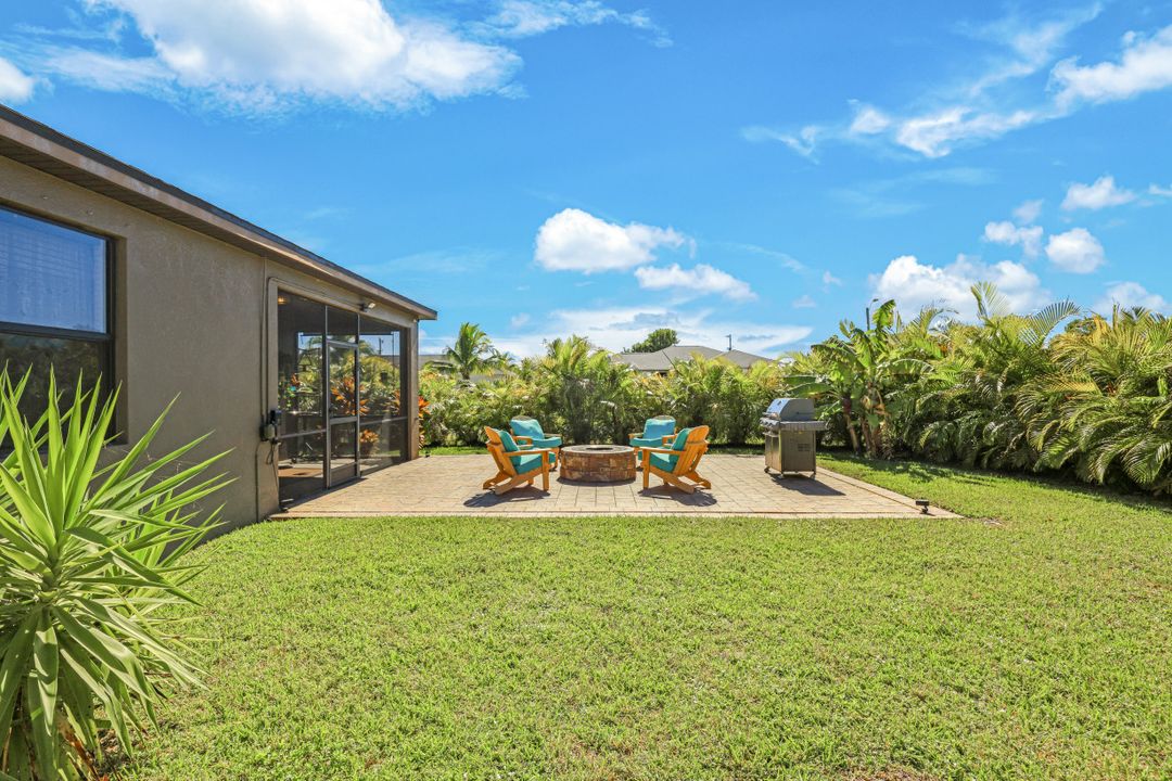 3014 SW 9th Pl, Cape Coral, FL 33914