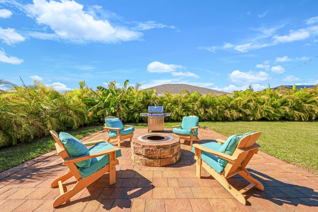 3014 SW 9th Pl, Cape Coral, FL 33914