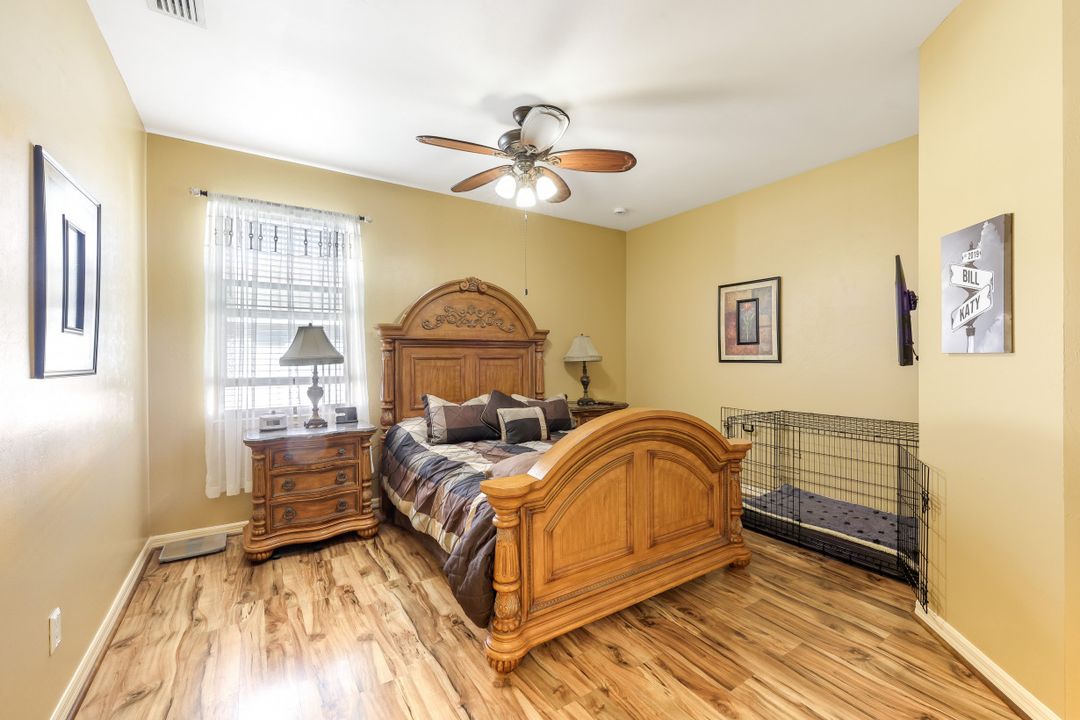 3014 SW 9th Pl, Cape Coral, FL 33914