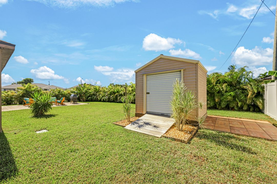 3014 SW 9th Pl, Cape Coral, FL 33914