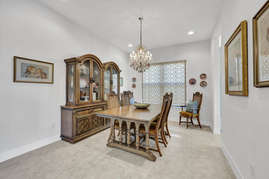 11725 Stonecreek Cir, Fort Myers, FL 33913