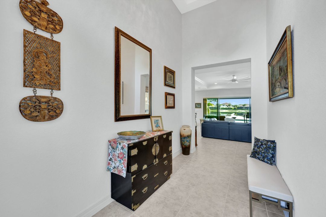 11725 Stonecreek Cir, Fort Myers, FL 33913