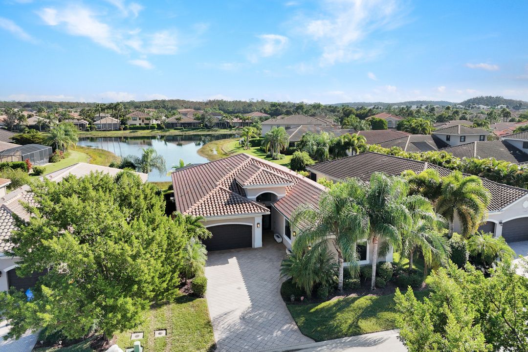 11725 Stonecreek Cir, Fort Myers, FL 33913