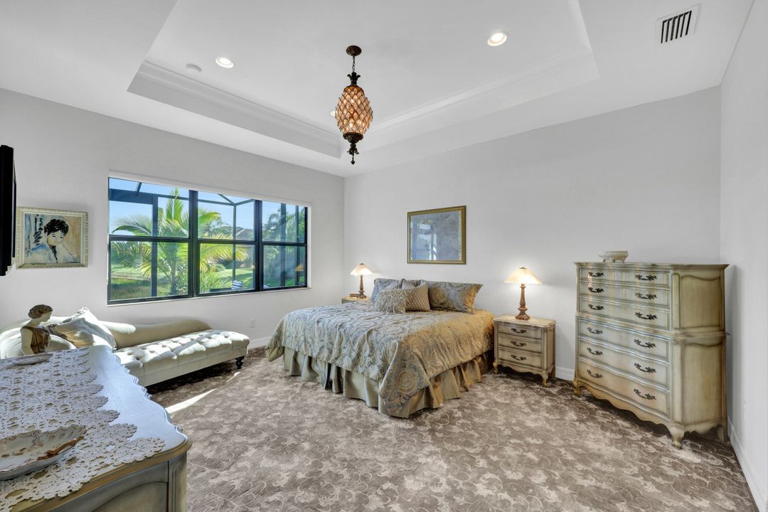 11725 Stonecreek Cir, Fort Myers, FL 33913