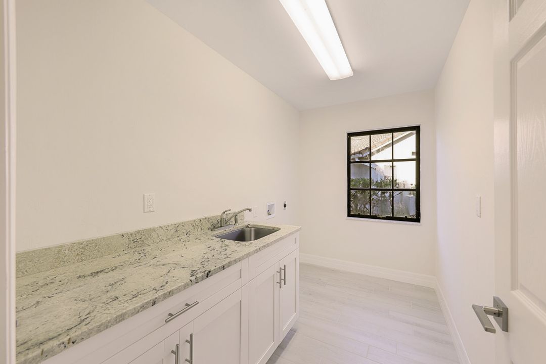 12530 Woodtimber Ln, Fort Myers, FL 33913