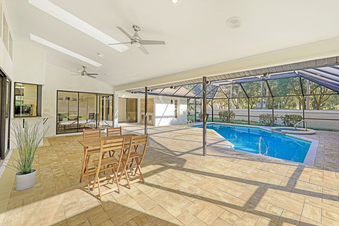 12530 Woodtimber Ln, Fort Myers, FL 33913