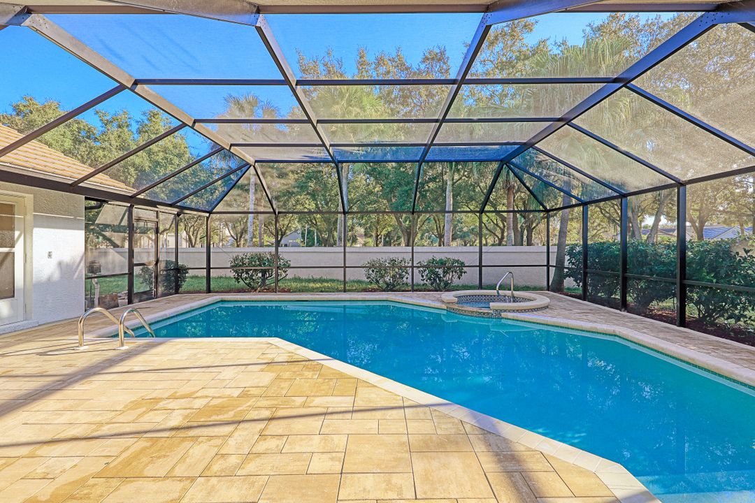 12530 Woodtimber Ln, Fort Myers, FL 33913