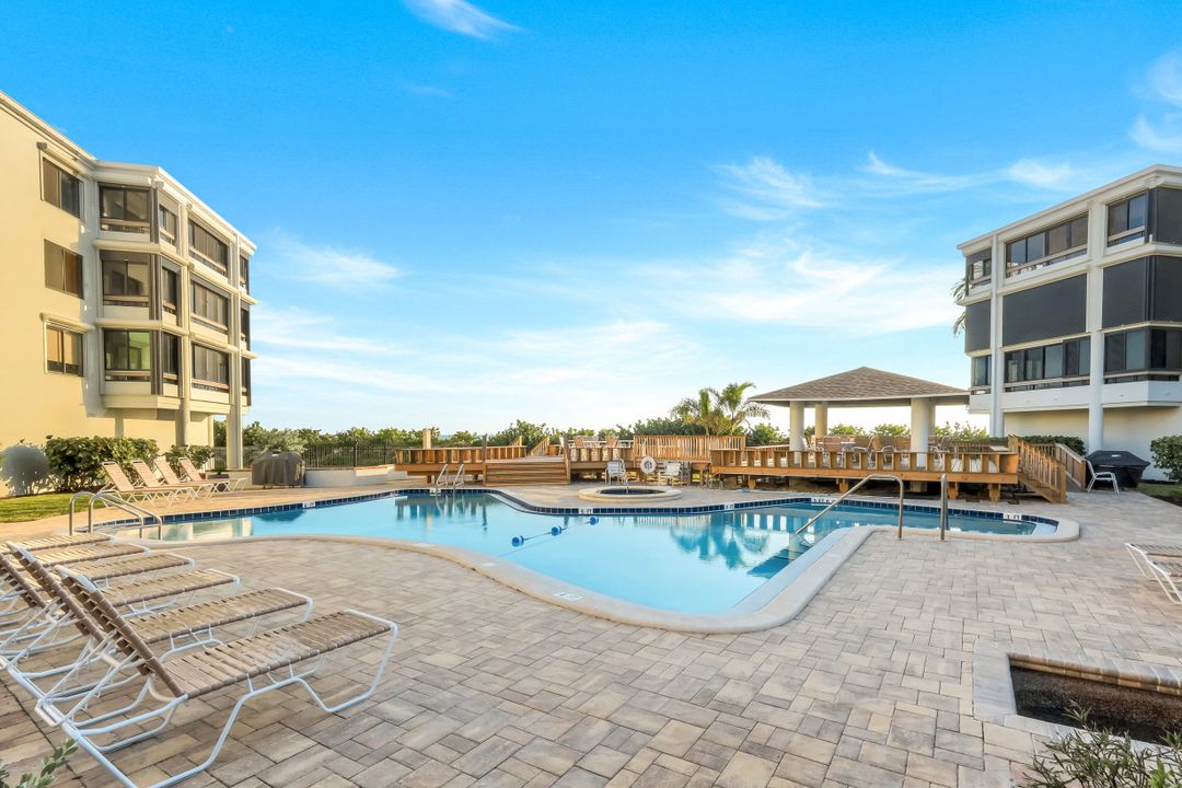 2777 W Gulf Dr #309, Sanibel, FL 33957