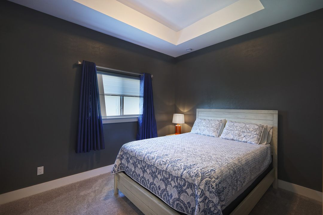 2801 NW 15th St, Cape Coral, FL 33993