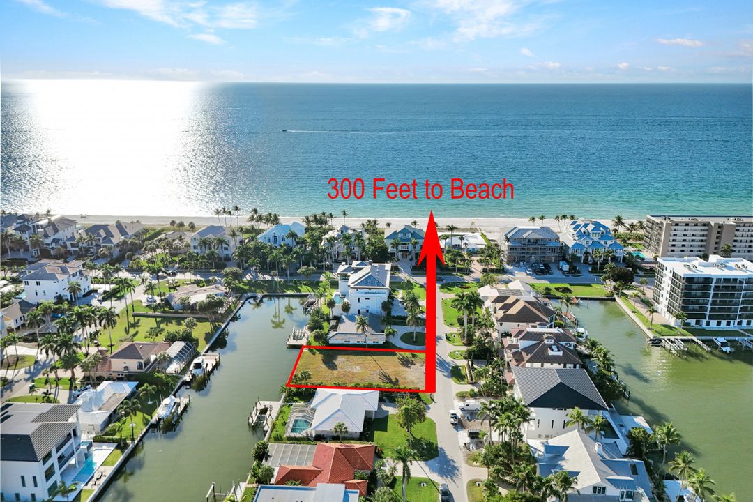 112 Seabreeze Ave, Naples, FL 34108
