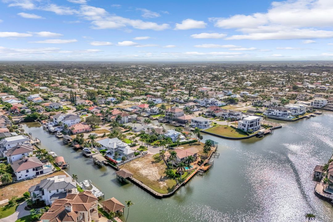 357 Germain Ave, Naples, FL 34108