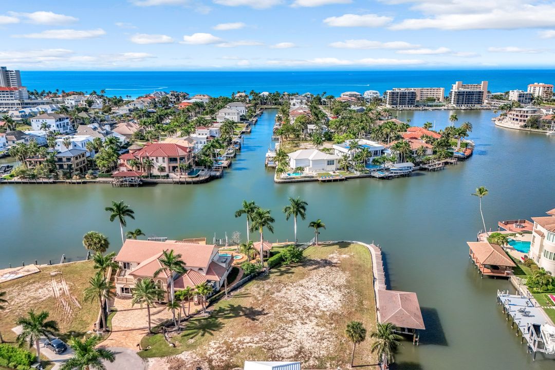 357 Germain Ave, Naples, FL 34108